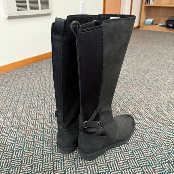 Teva Rowena Tall Boots - Picture 3 of 8